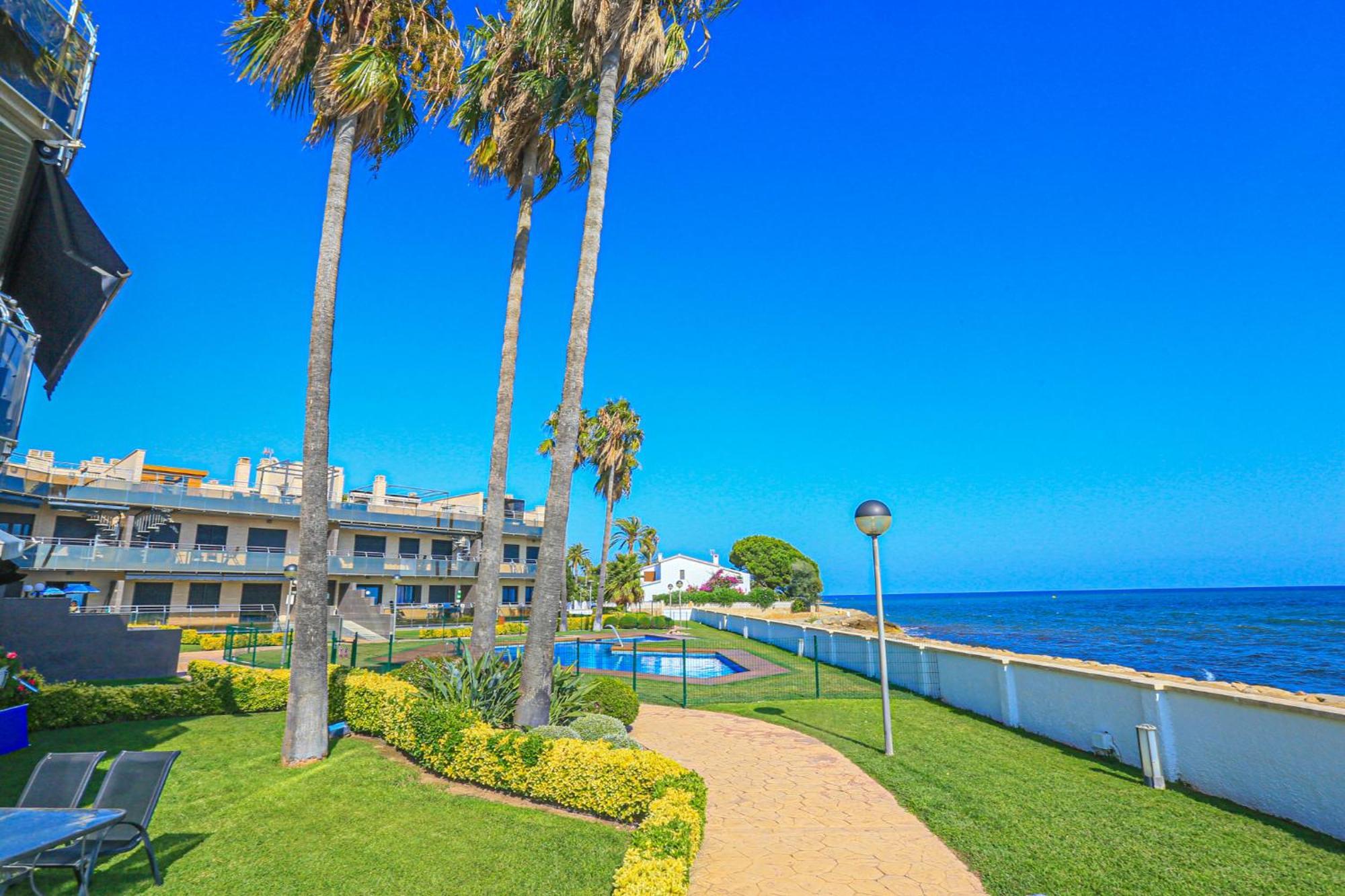 Апартаменты Di Mare Litoral Costa Dorada - Only Families Mont-roig del Camp Экстерьер фото