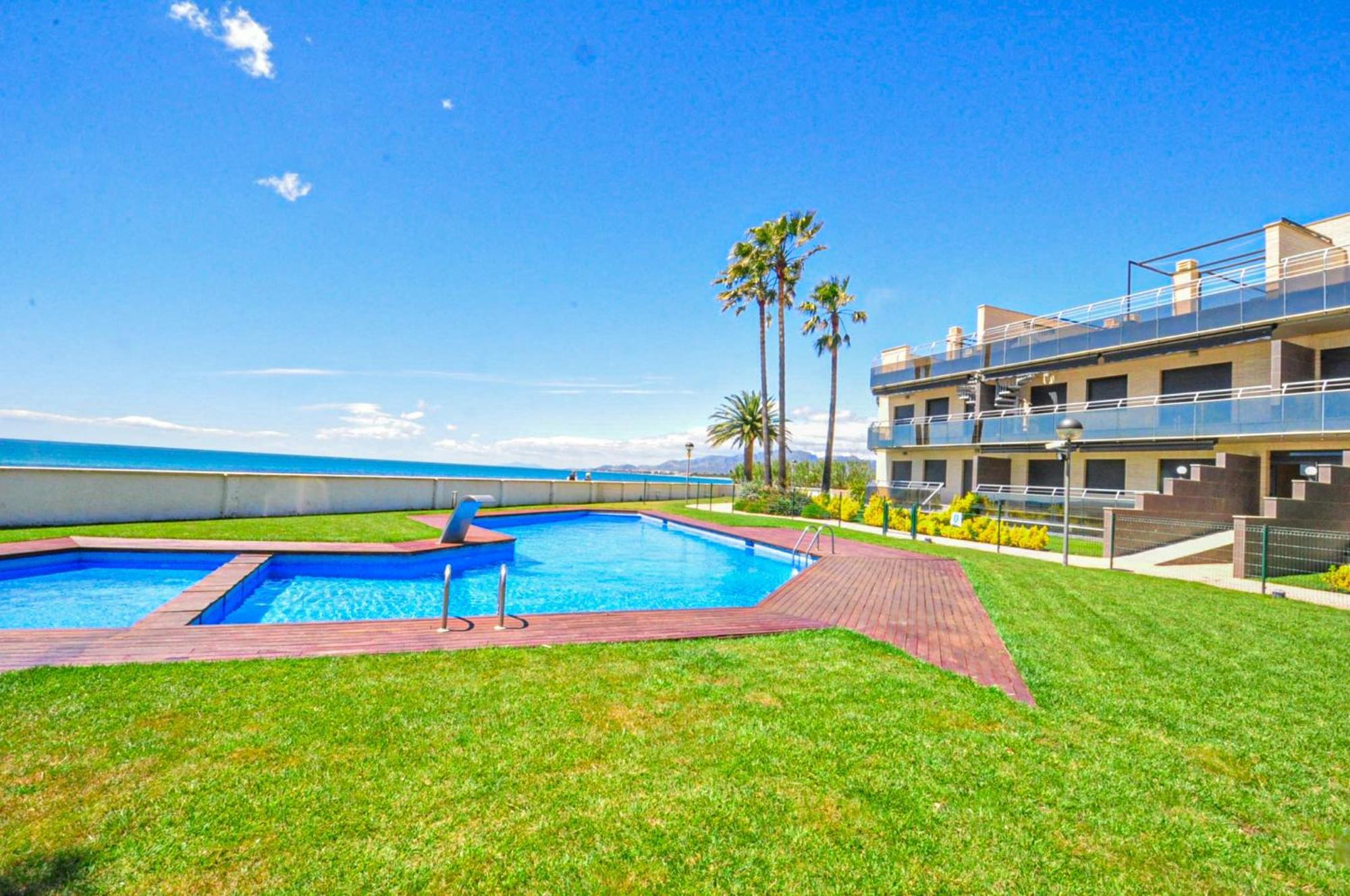 Апартаменты Di Mare Litoral Costa Dorada - Only Families Mont-roig del Camp Экстерьер фото